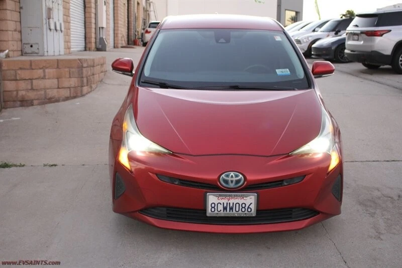 2018 Toyota Prius 4th Gen - Image 6 of 16