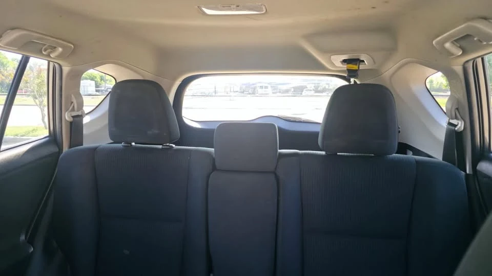 2018 Toyota RAV4 4th Gen - Image 13 of 15