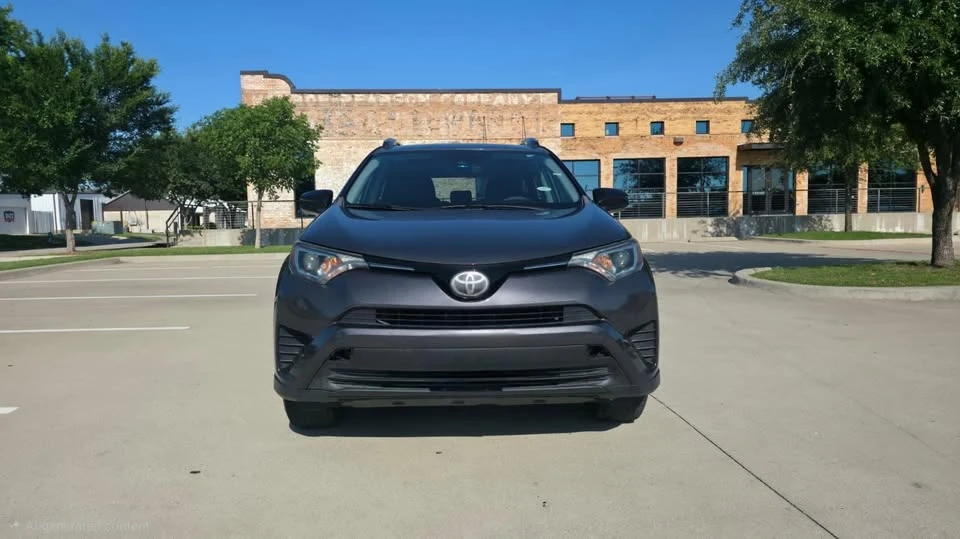 2018 Toyota RAV4 4th Gen - Image 2 of 15