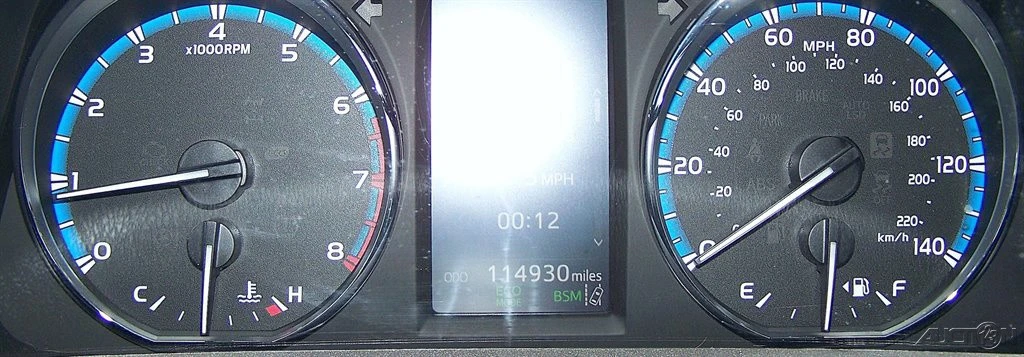 2018 Toyota RAV4 4th Gen - Image 10 of 12