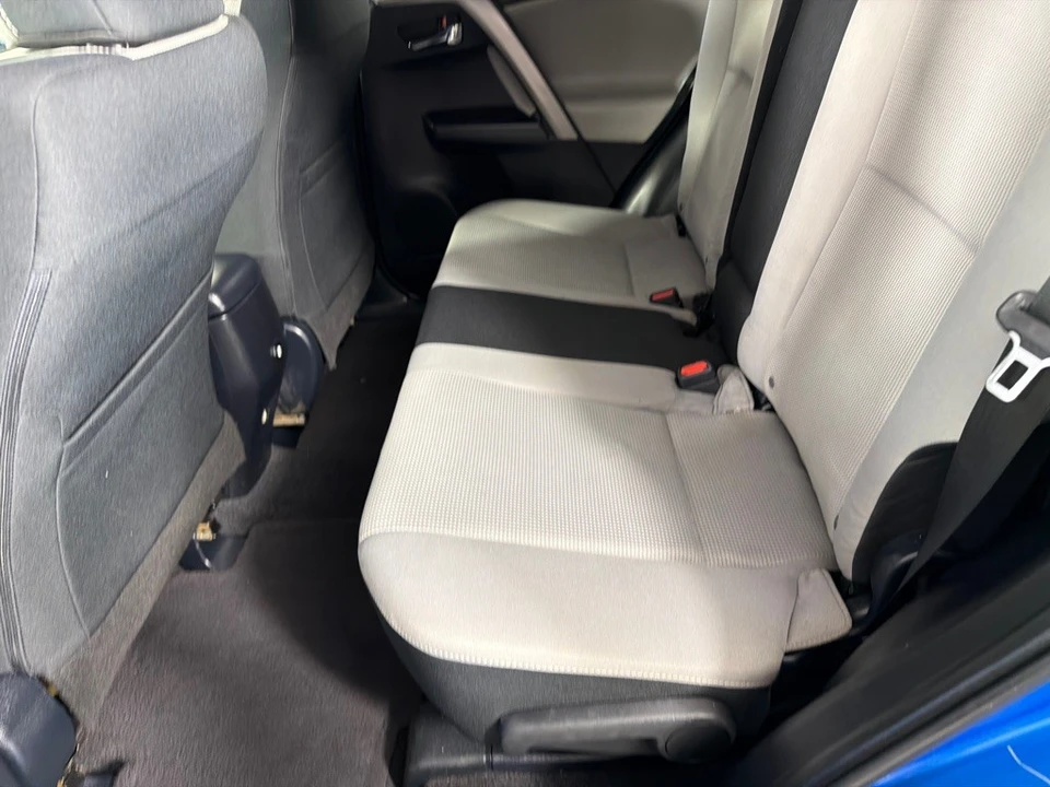 2018 Toyota RAV4 4th Gen - Image 18 of 21