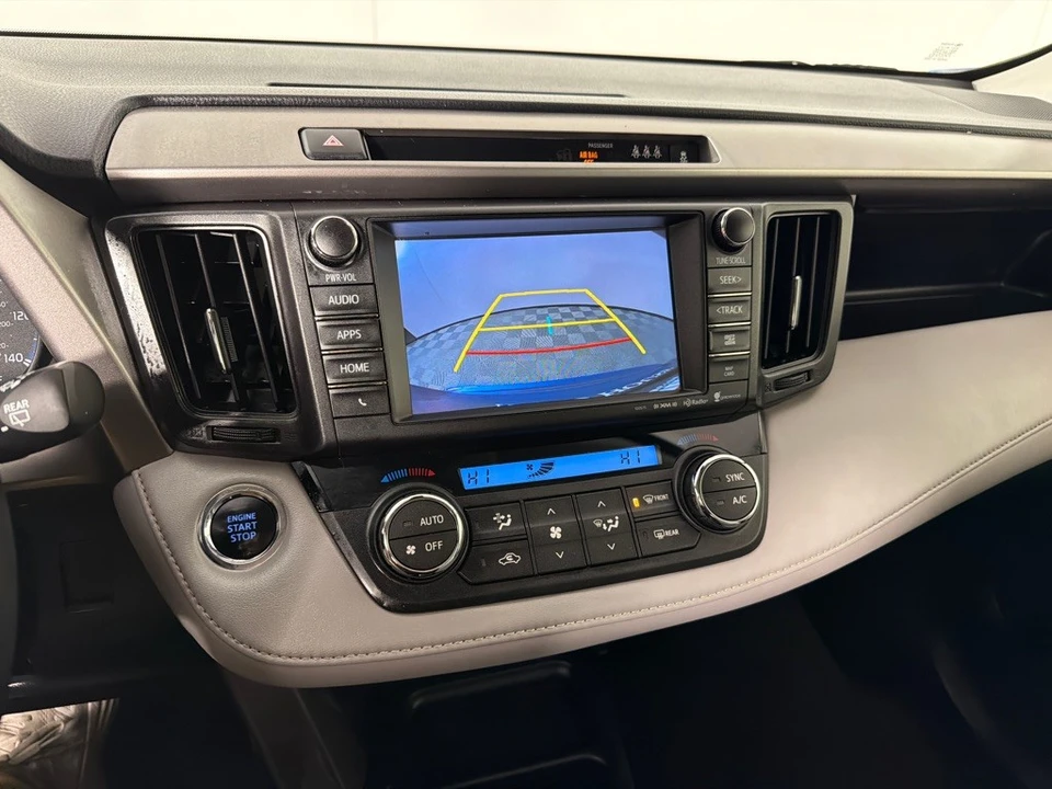 2018 Toyota RAV4 4th Gen - Image 16 of 21