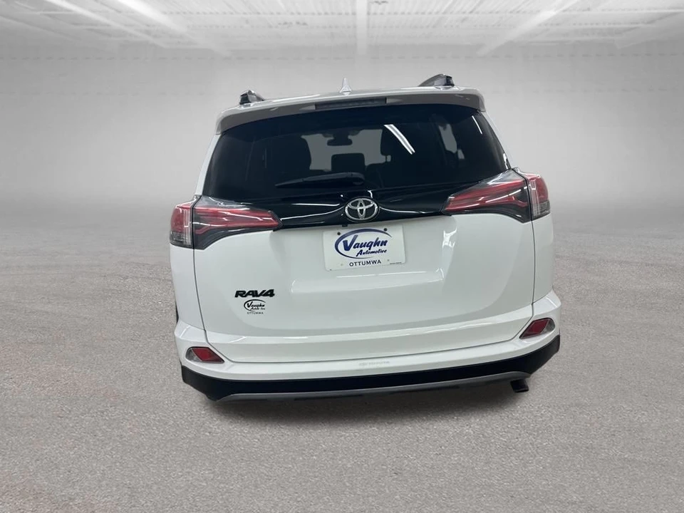 2018 Toyota RAV4 4th Gen - Image 10 of 12