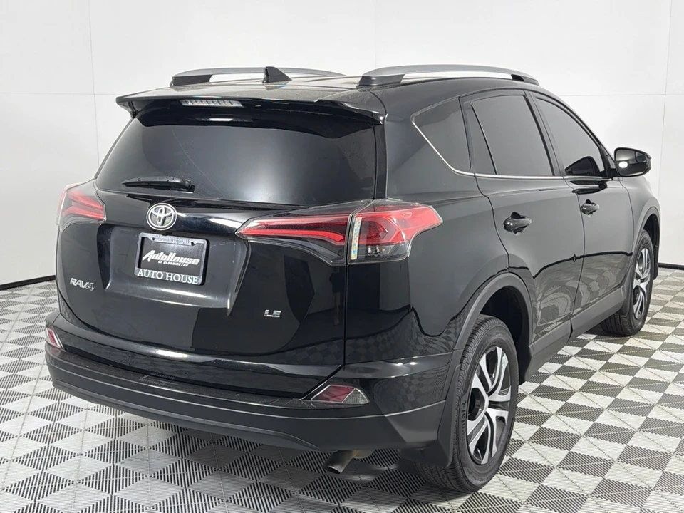 2018 Toyota RAV4 4th Gen - Image 4 of 21