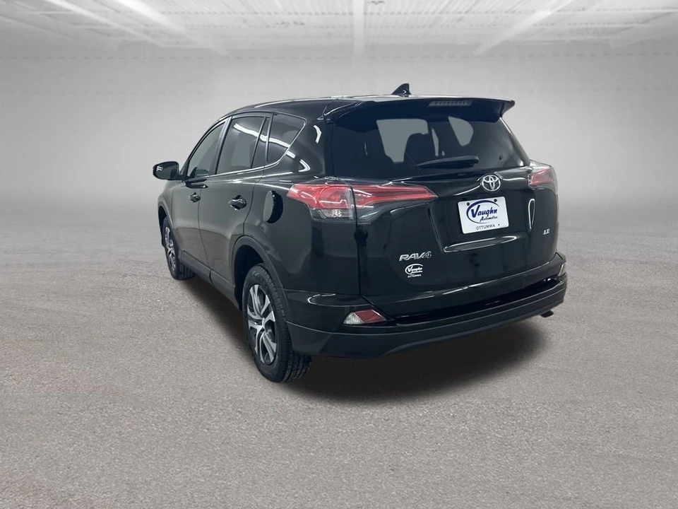 2018 Toyota RAV4 4th Gen - Image 9 of 12