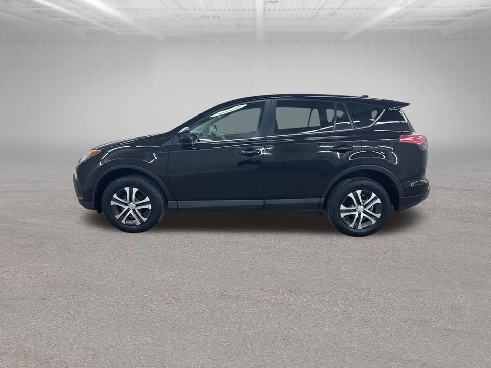 2018 Toyota RAV4 4th Gen - Image 7 of 12