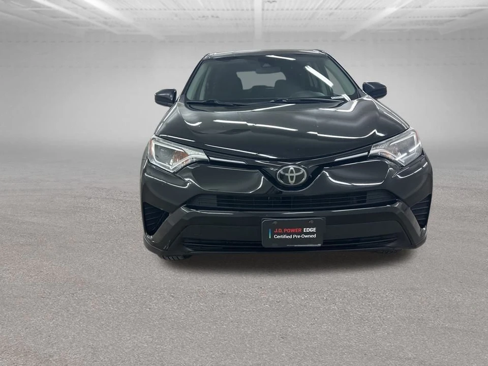 2018 Toyota RAV4 4th Gen - Image 4 of 12