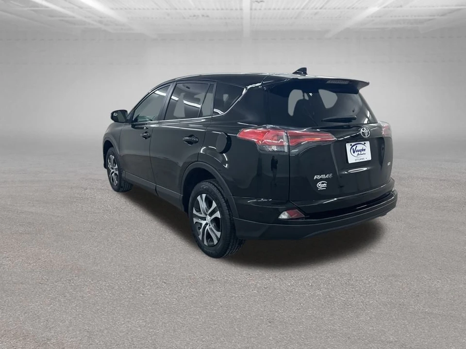 2018 Toyota RAV4 4th Gen - Image 8 of 12