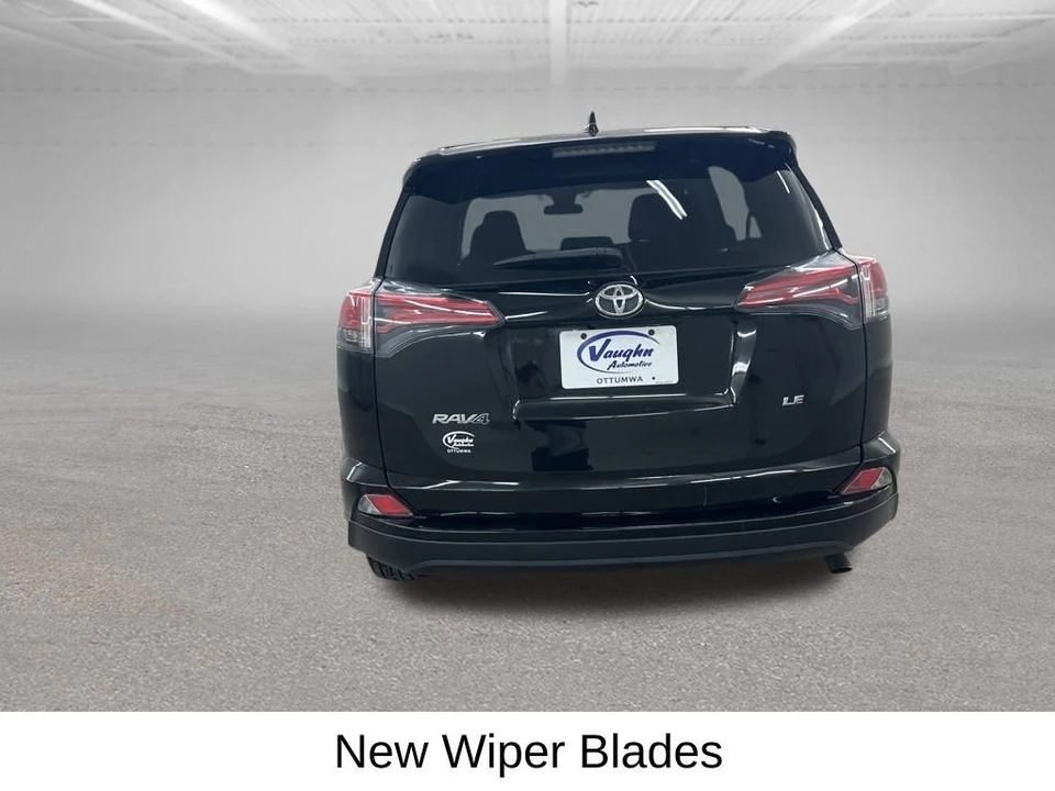 2018 Toyota RAV4 4th Gen - Image 10 of 12