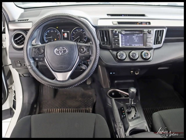 2018 Toyota RAV4 4th Gen - Image 7 of 12