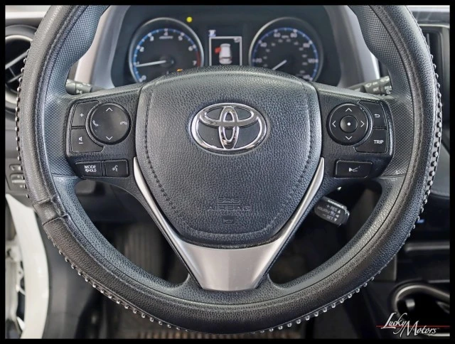 2018 Toyota RAV4 4th Gen - Image 9 of 12