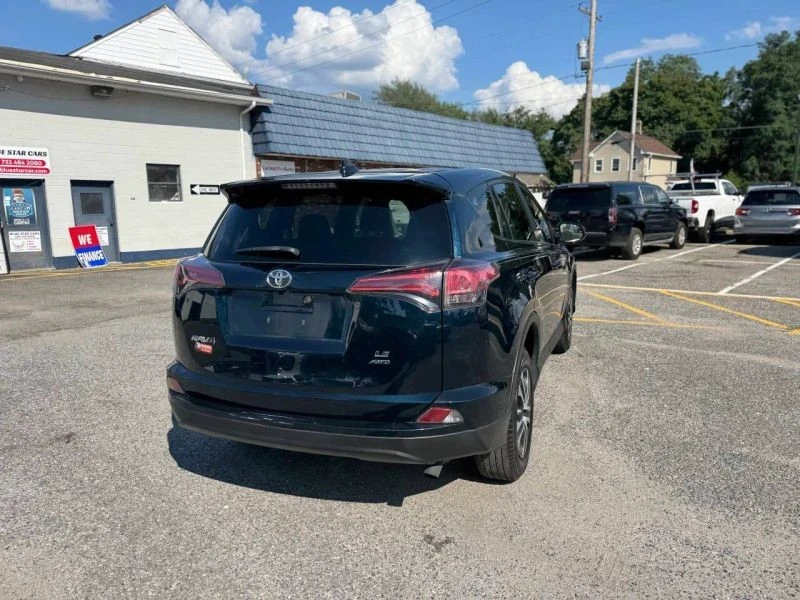 2018 Toyota RAV4 4th Gen - Image 10 of 12