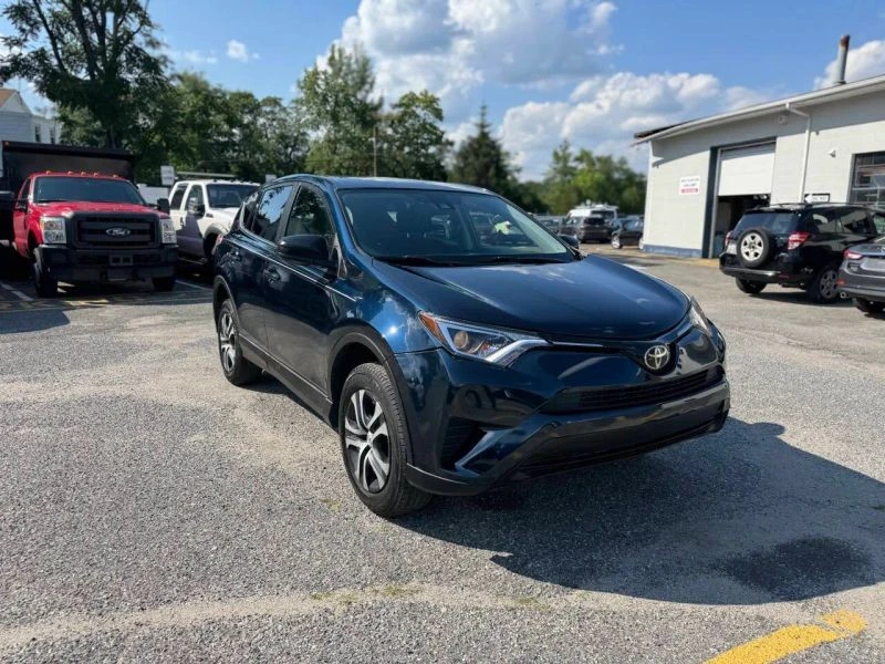 2018 Toyota RAV4 4th Gen - Image 4 of 12