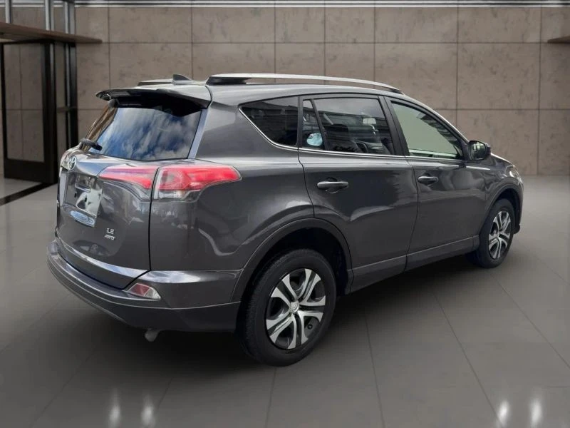 2018 Toyota RAV4 4th Gen - Image 5 of 12