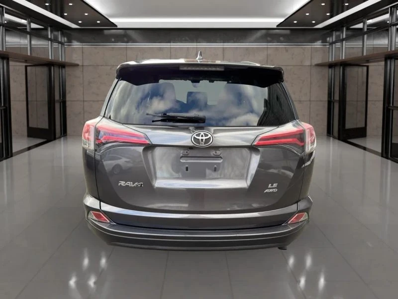 2018 Toyota RAV4 4th Gen - Image 7 of 12