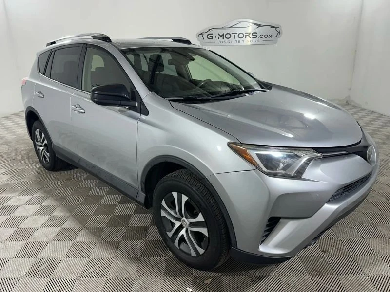 2018 Toyota RAV4 4th Gen - Image 9 of 12