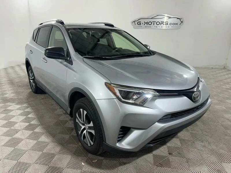 2018 Toyota RAV4 4th Gen - Image 10 of 12