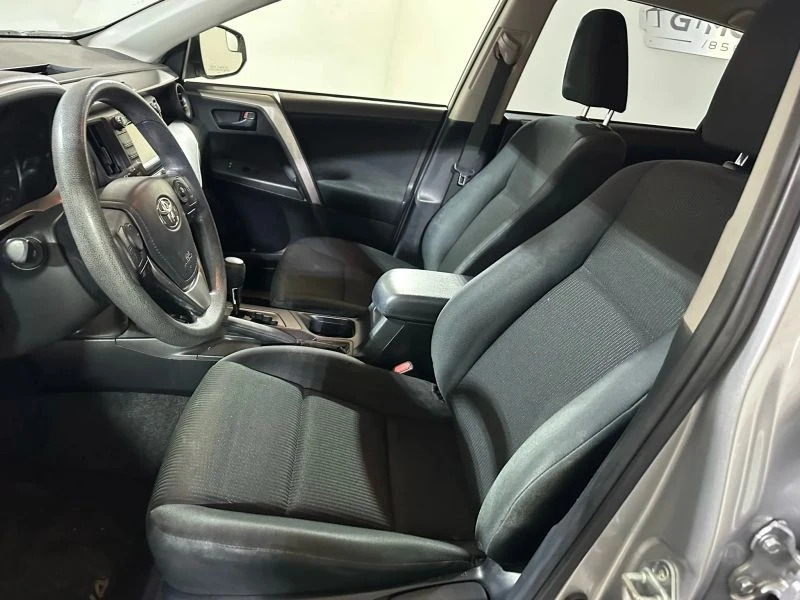 2018 Toyota RAV4 4th Gen - Image 11 of 12