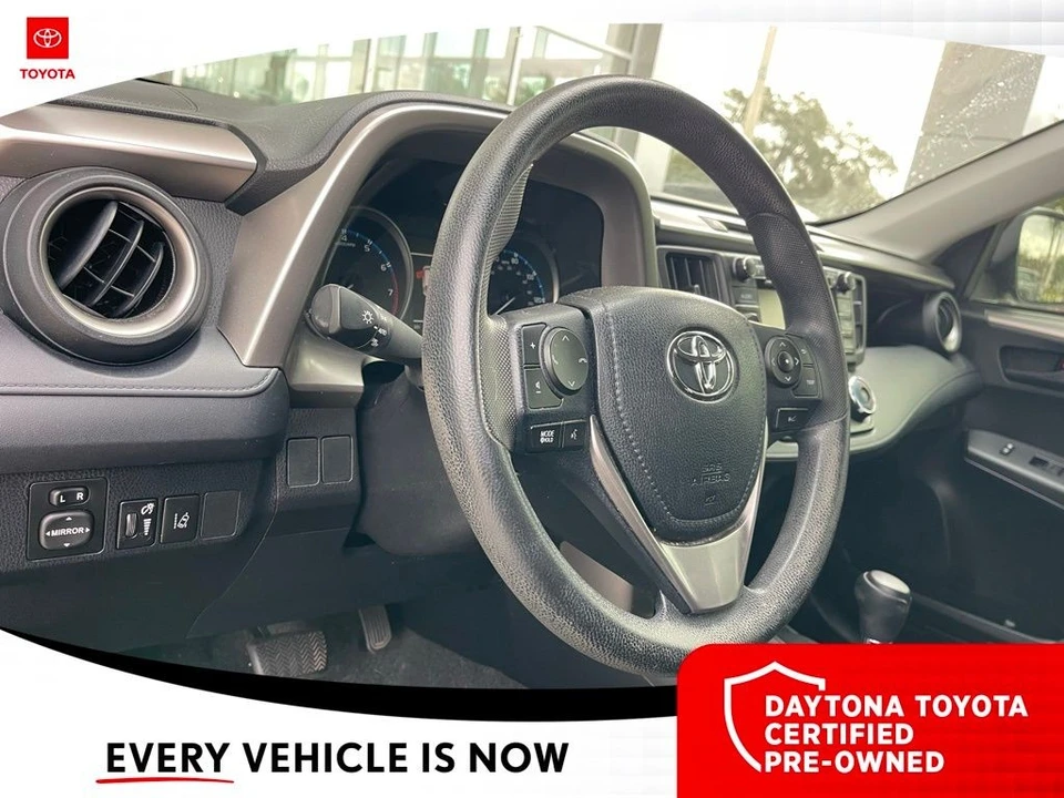 2018 Toyota RAV4 4th Gen - Image 8 of 10