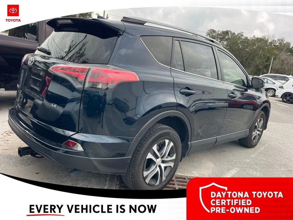 2018 Toyota RAV4 4th Gen - Image 4 of 10