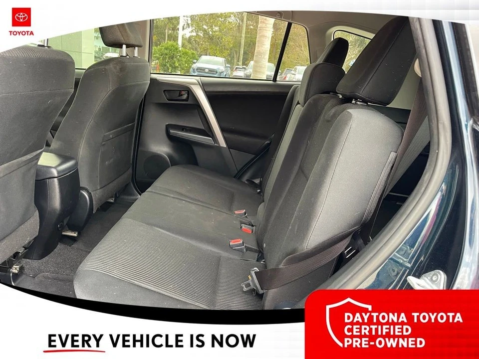 2018 Toyota RAV4 4th Gen - Image 9 of 10