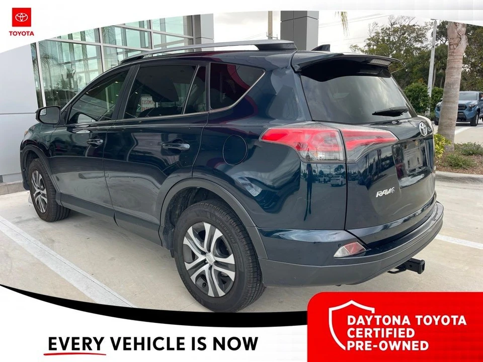 2018 Toyota RAV4 4th Gen - Image 5 of 10