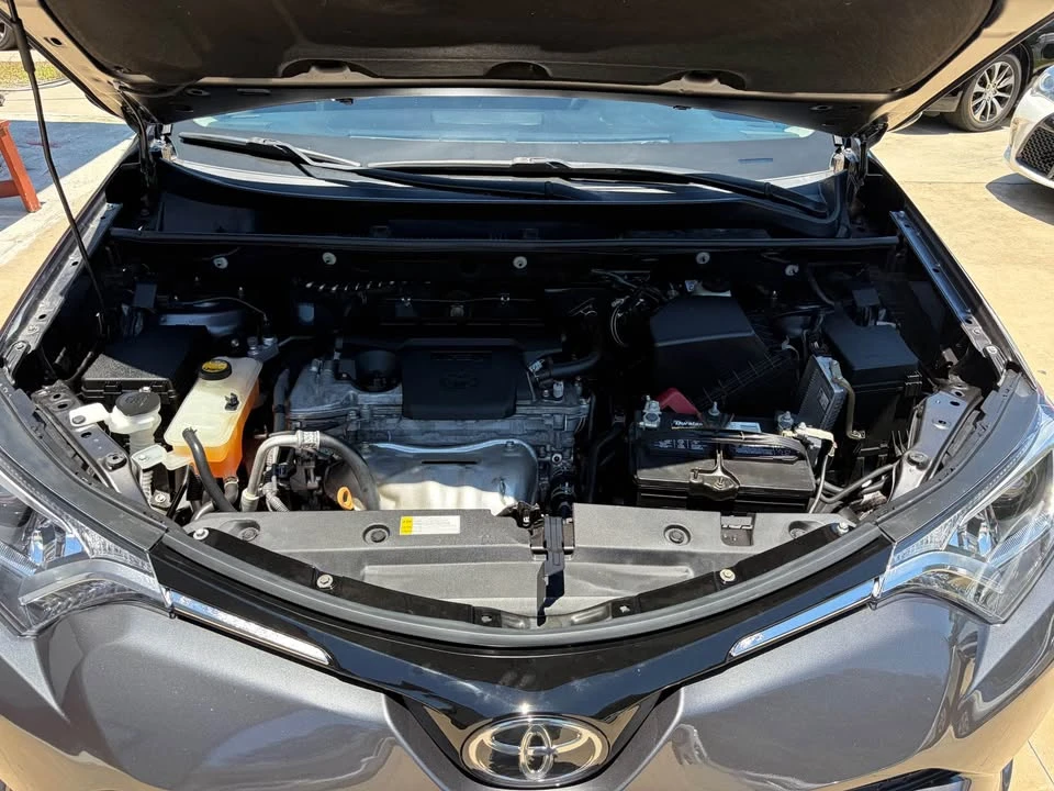 2018 Toyota RAV4 4th Gen - Image 9 of 9