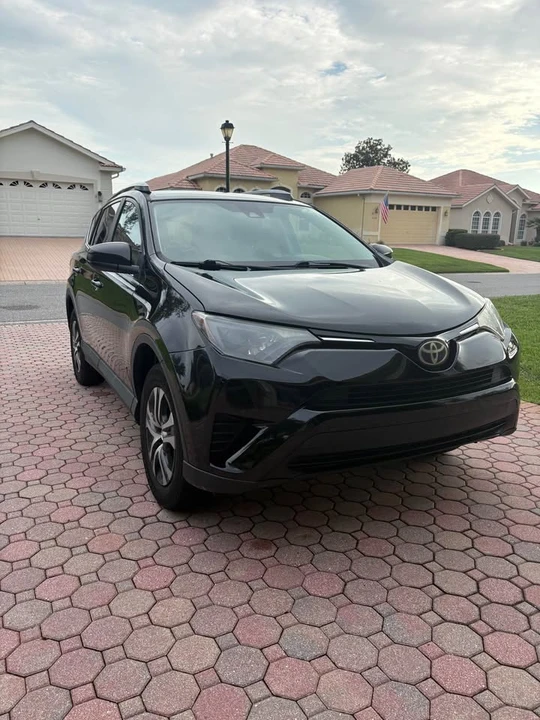 2018 Toyota RAV4 4th Gen - Image 3 of 8