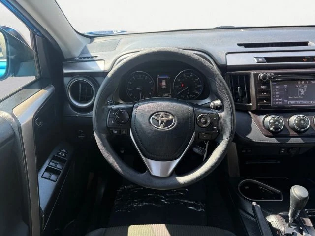2018 Toyota RAV4 4th Gen - Image 16 of 21