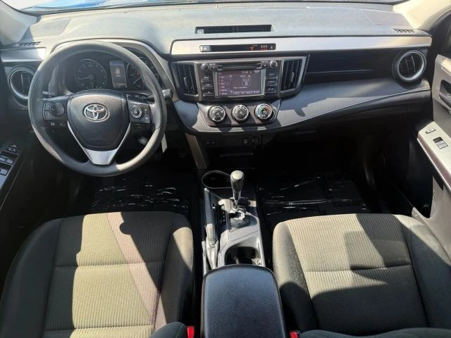 2018 Toyota RAV4 4th Gen - Image 11 of 21