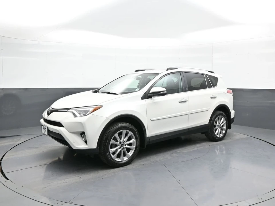 2018 Toyota RAV4 4th Gen - Image 10 of 12