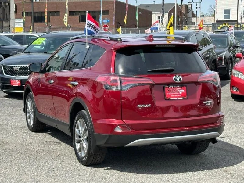 2018 Toyota RAV4 4th Gen - Image 6 of 12