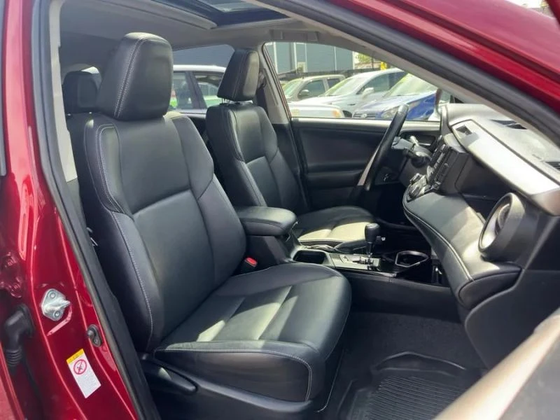 2018 Toyota RAV4 4th Gen - Image 11 of 12