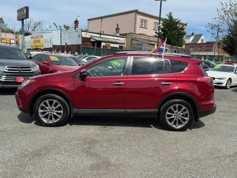 2018 Toyota RAV4 4th Gen - Image 8 of 12
