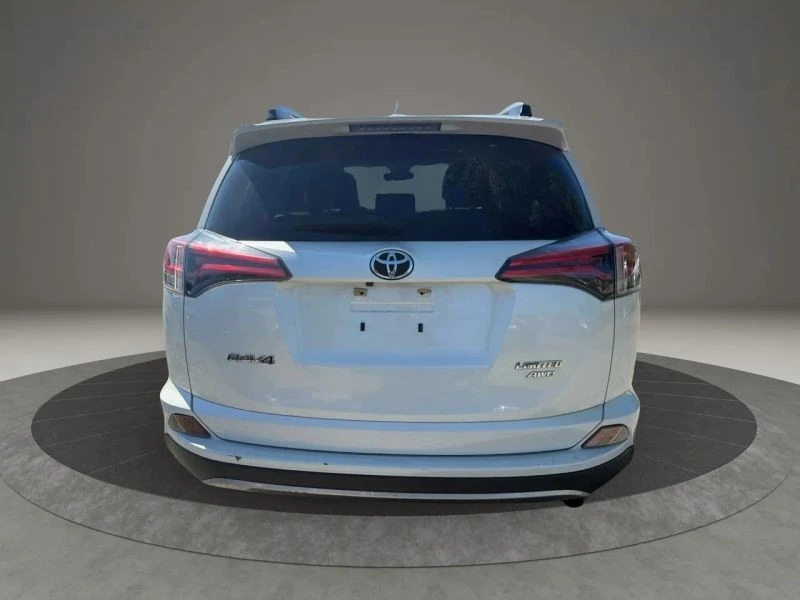 2018 Toyota RAV4 4th Gen - Image 8 of 12