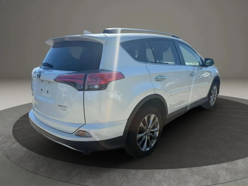2018 Toyota RAV4 4th Gen - Image 7 of 12