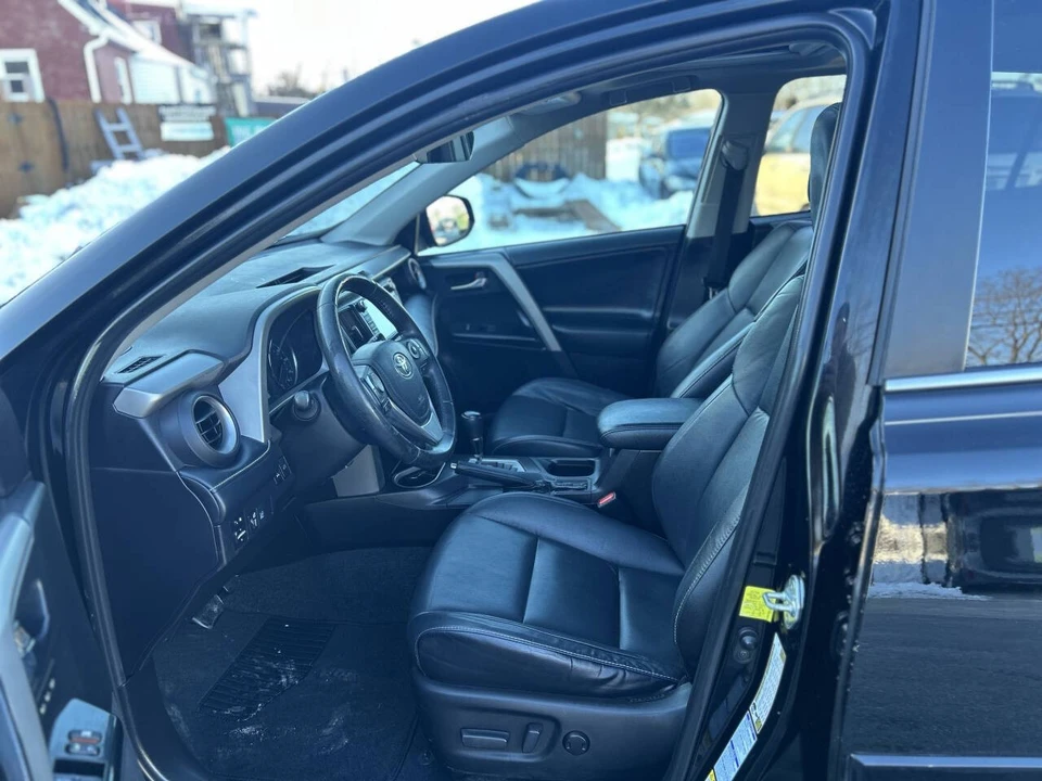 2018 Toyota RAV4 4th Gen - Image 19 of 28