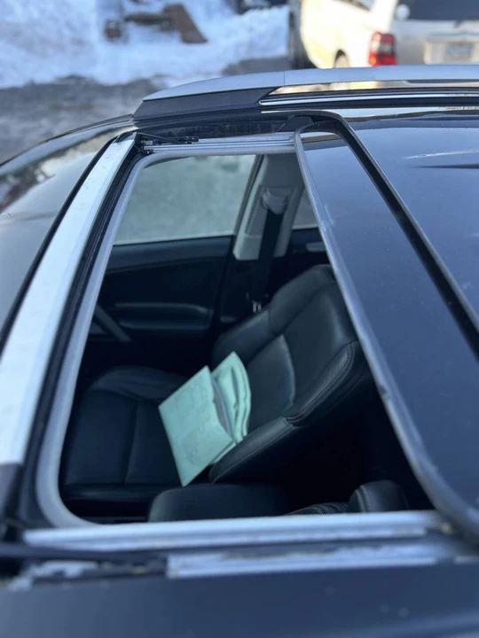 2018 Toyota RAV4 4th Gen - Image 14 of 28
