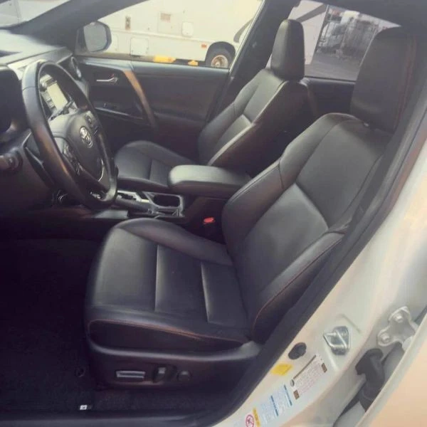 2018 Toyota RAV4 4th Gen - Image 9 of 12