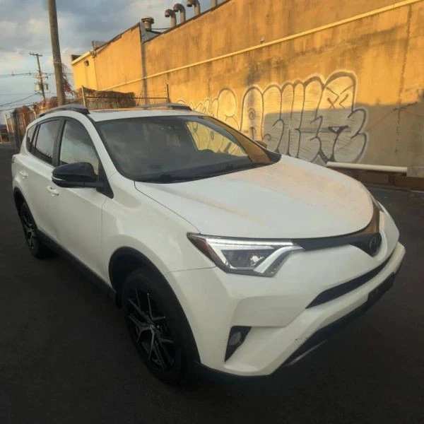 2018 Toyota RAV4 4th Gen - Image 6 of 12