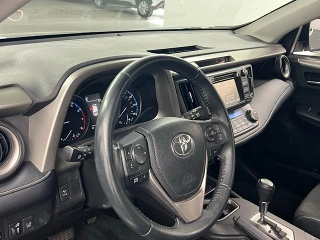 2018 Toyota RAV4 4th Gen - Image 7 of 9