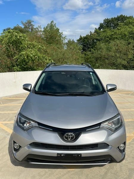 2018 Toyota RAV4 4th Gen - Image 10 of 12