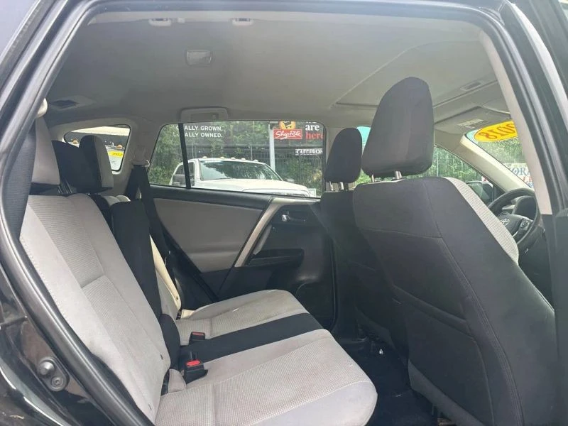 2018 Toyota RAV4 4th Gen - Image 10 of 12
