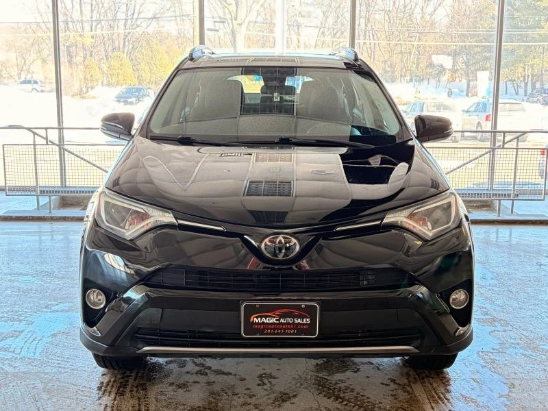 2018 Toyota RAV4 4th Gen - Image 5 of 12