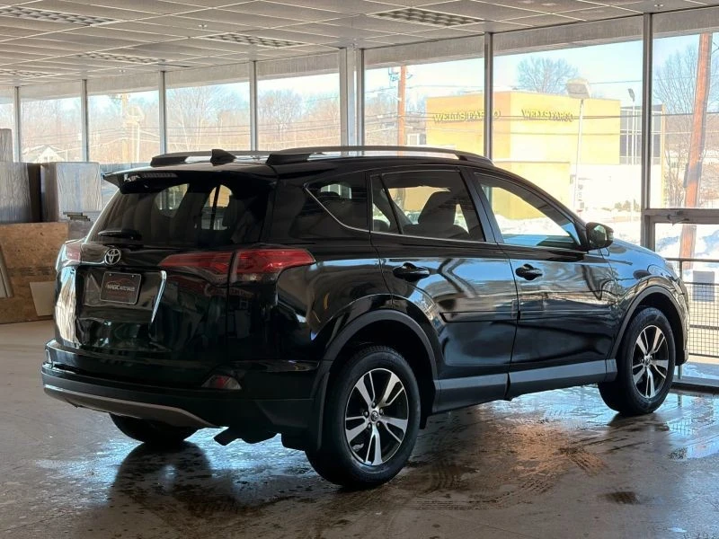 2018 Toyota RAV4 4th Gen - Image 7 of 12