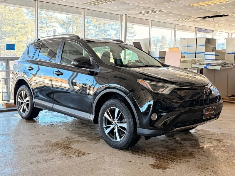 2018 Toyota RAV4 4th Gen - Image 6 of 12
