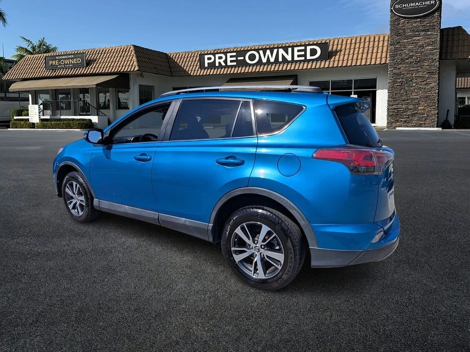 2018 Toyota RAV4 4th Gen - Image 5 of 21