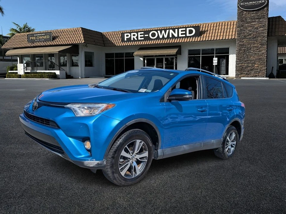 2018 Toyota RAV4 4th Gen - Image 3 of 21
