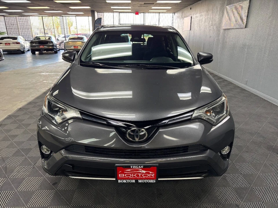 2018 Toyota RAV4 4th Gen - Image 5 of 12