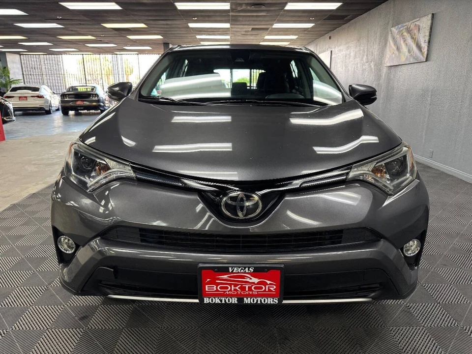 2018 Toyota RAV4 4th Gen - Image 4 of 12
